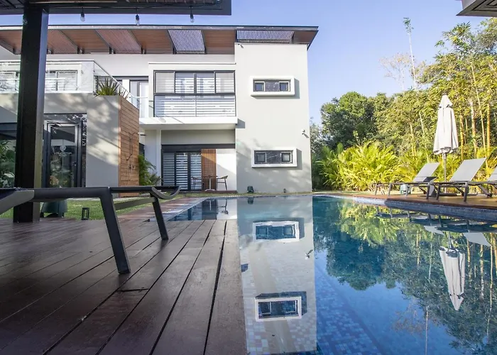 Panther Bay Boutique Hotel