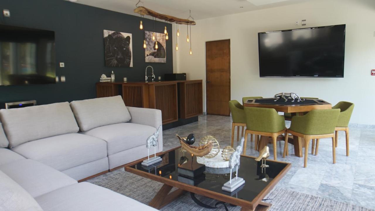 Panther Bay Boutique Hotel 3*